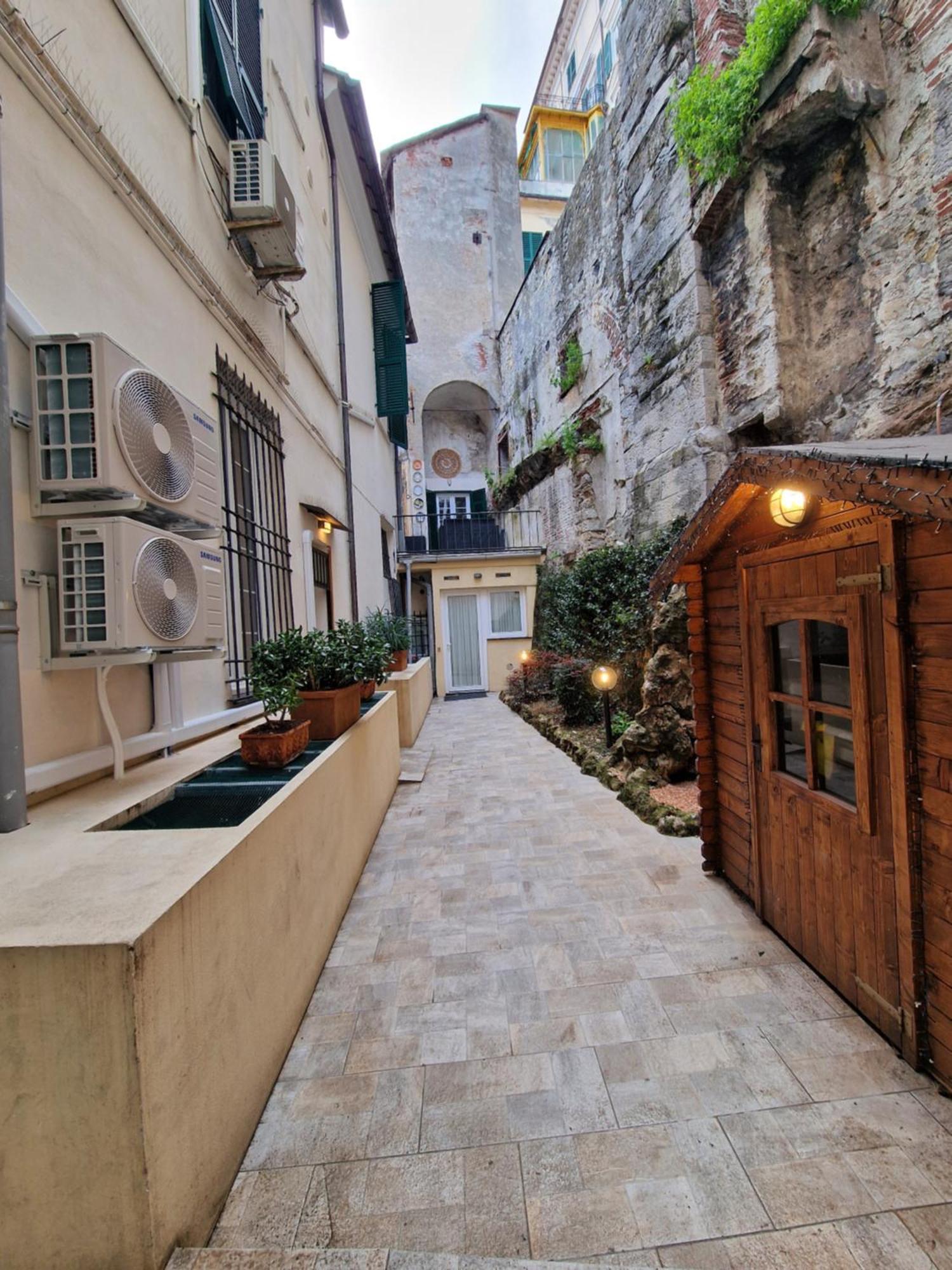Residenza Allegra Генуа Екстериор снимка